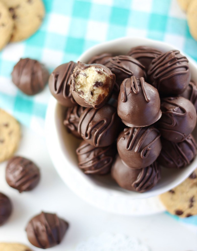 chocolate chip cookie dough truffles 9