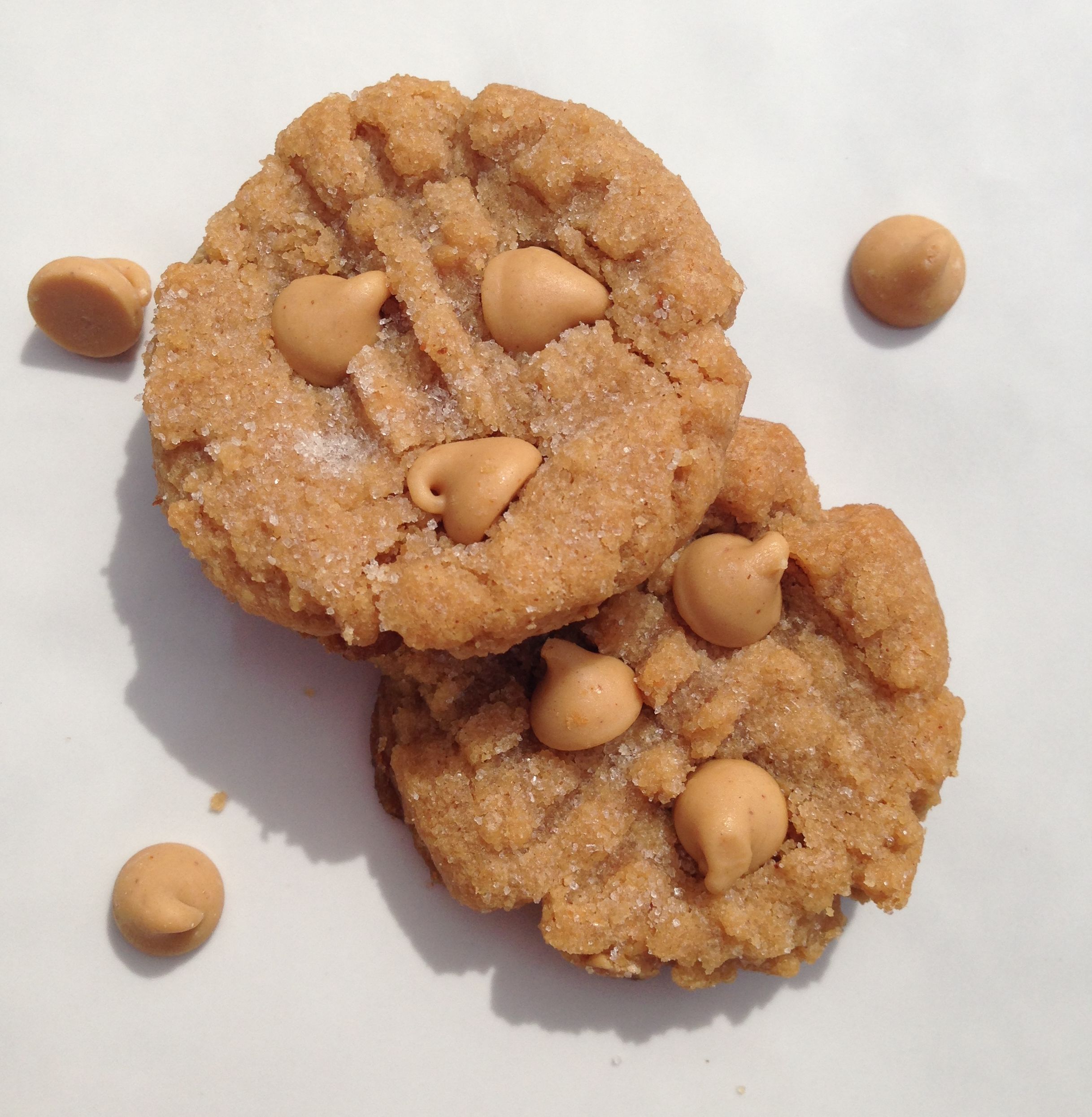 Easy Peanut Butter Cookies with Peanut Butter Chips