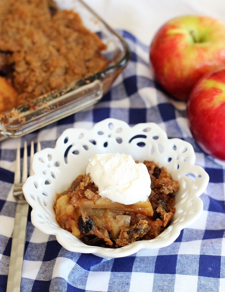 granny smith apple crisp with tart sour cherries 12