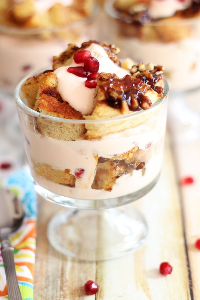 Cinnamon Roll Yogurt Orange-Pomegranate Breakfast Parfaits