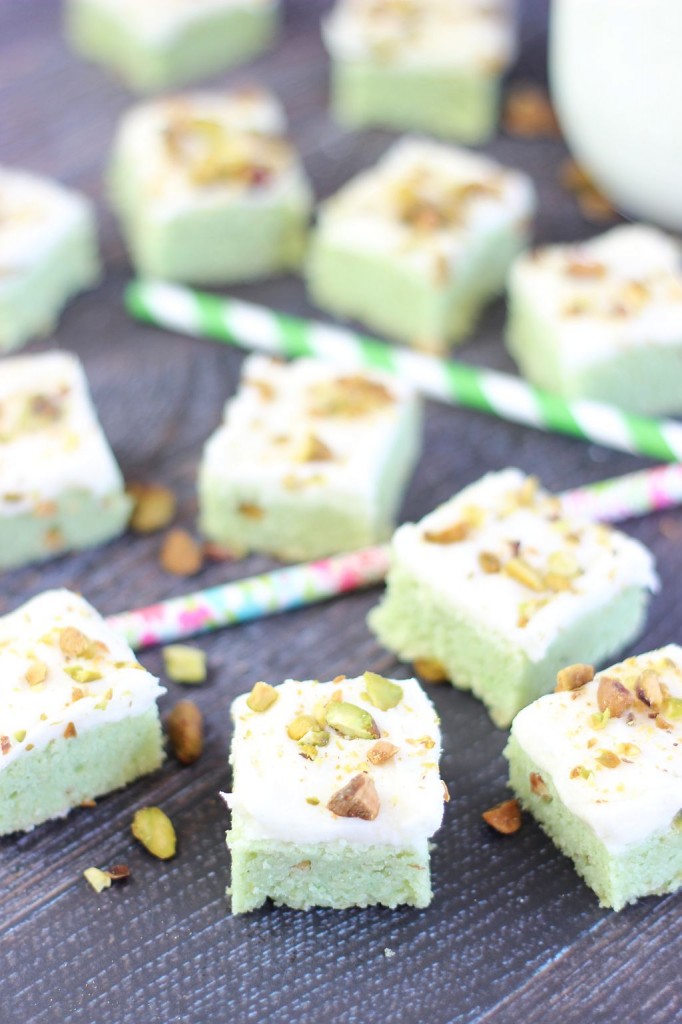 pistachio bars with cream cheese frosting 17