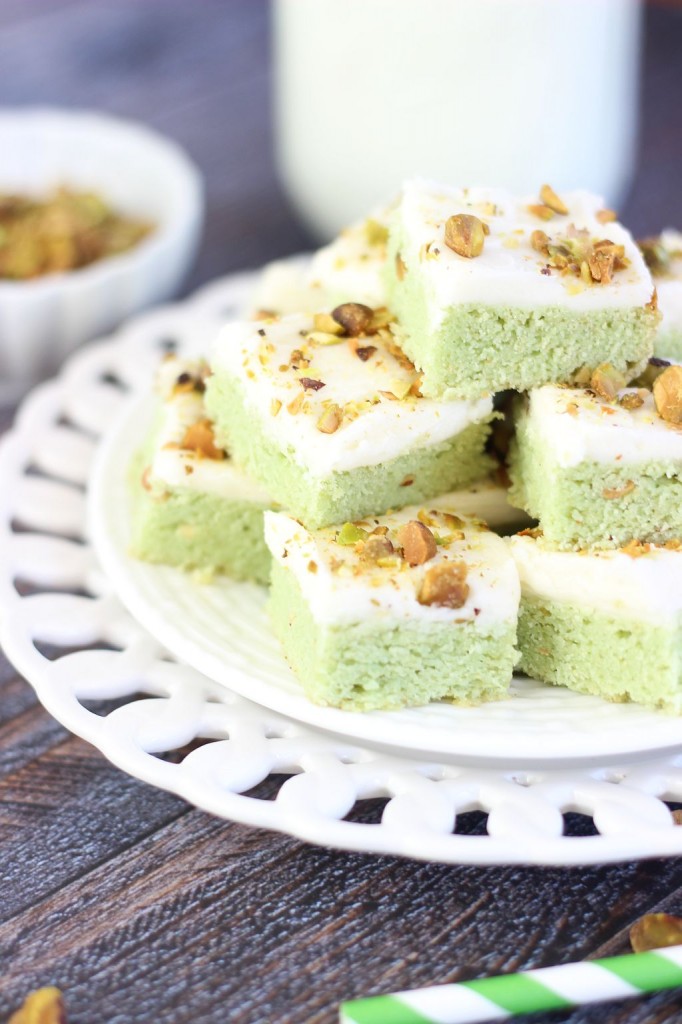 pistachio bars with cream cheese frosting 7