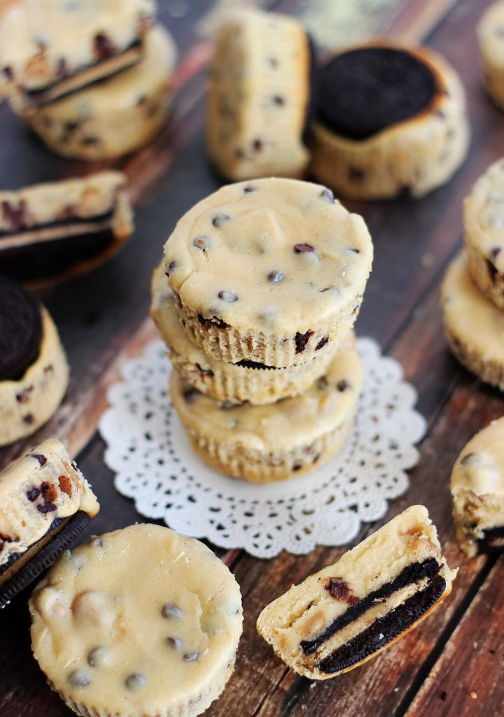 mini peanut butter oreo peanut butter cheesecakes 19