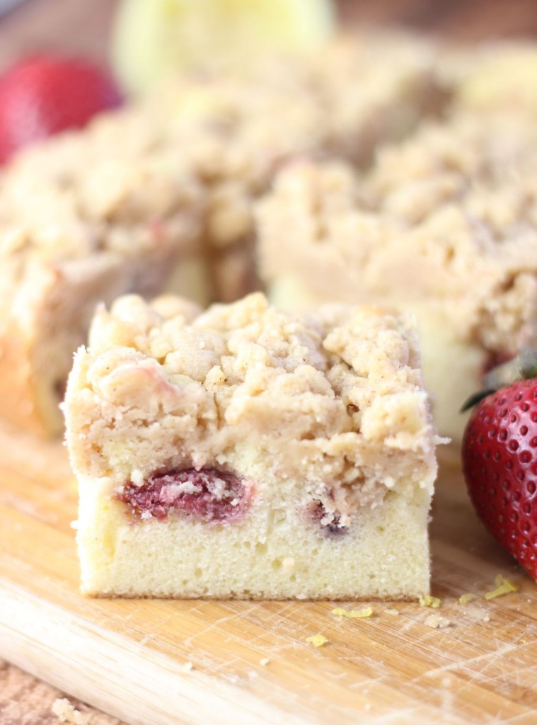 roasted strawberry lemonade crumb coffee cake 12