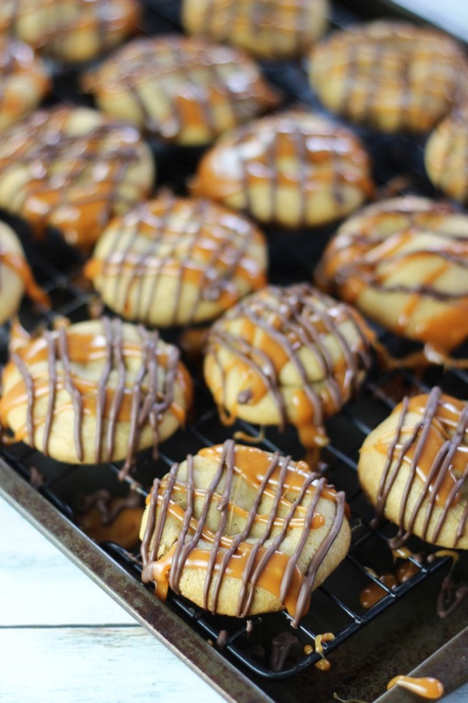 snickers stuffed peanut butter cookies 2