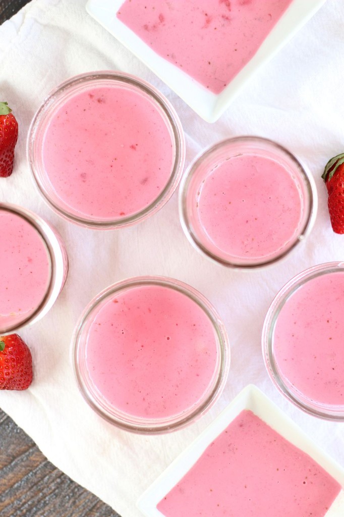 strawberry coconut panna cotta 9