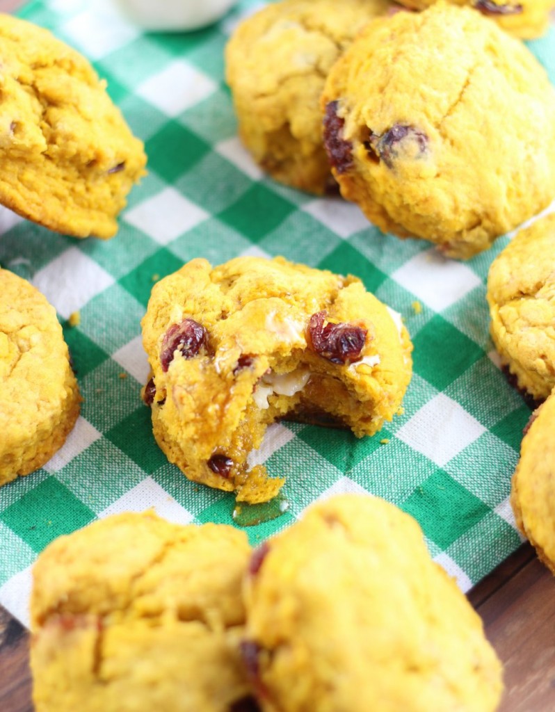 pumpkin cranberry biscuits 24