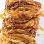 Easy Pumpkin Pecan Pull-Apart Bread