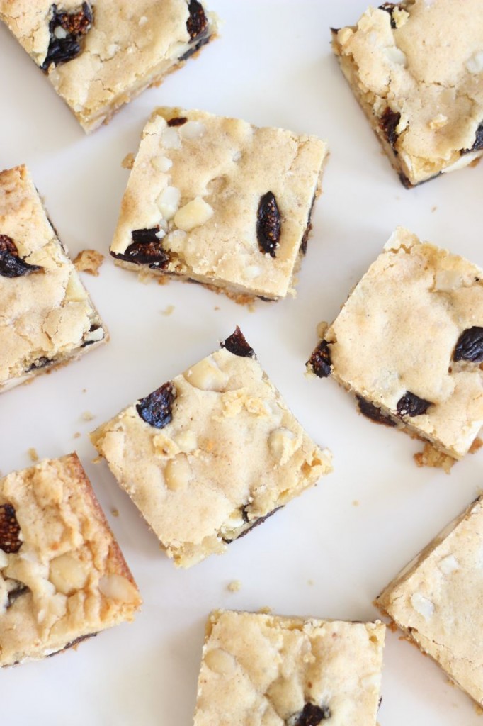 macadamia nut & fig white chocolate blondies 3