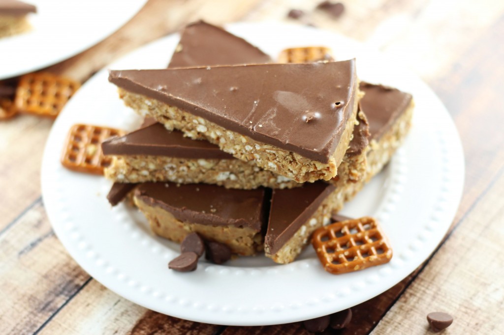 no bake chocolate peanut butter pretzel squares 4