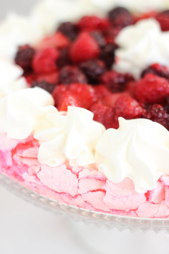 triple berry amaretto pavlova 17