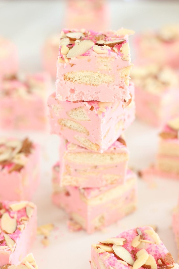 5 minute strawberry shortcake fudge 9