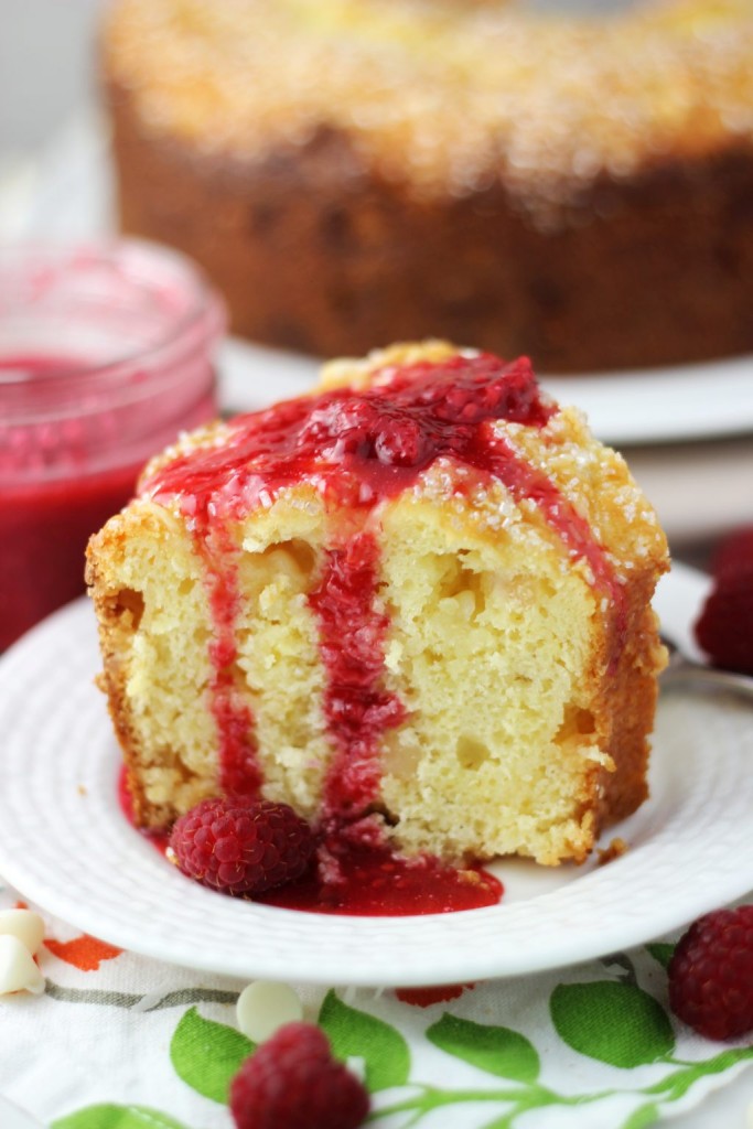 white chocolate macadamia coconut bread with raspberry syrup 23