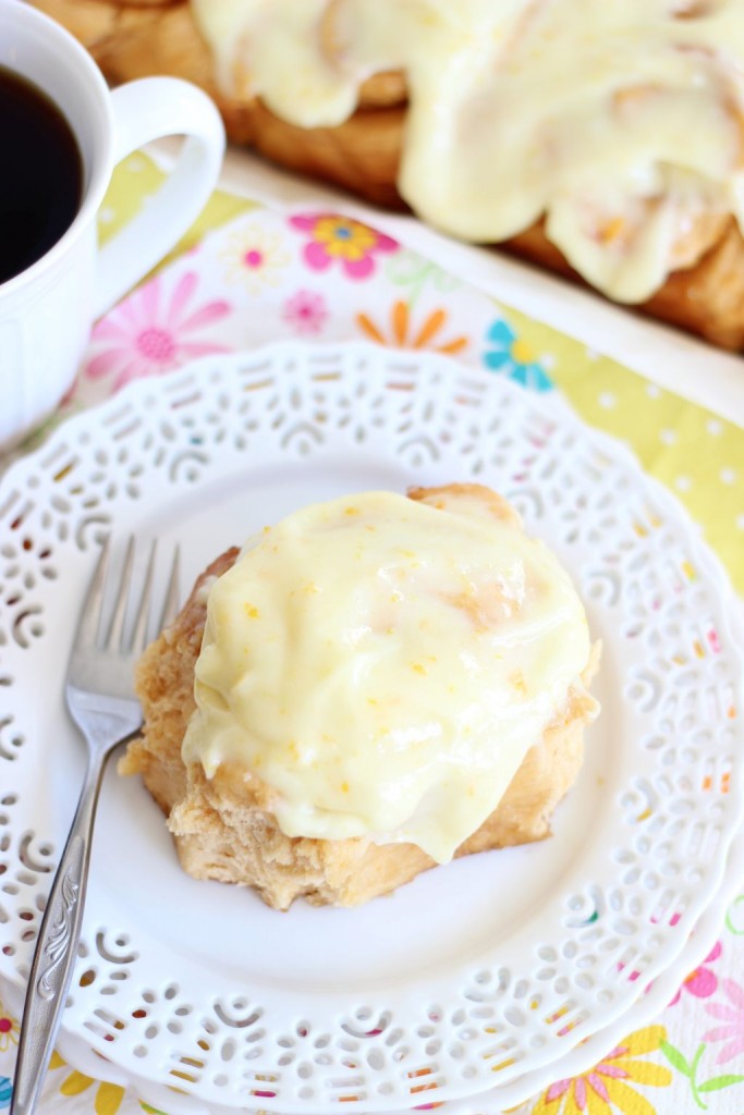 orange sweet rolls with orange cream cheese glaze 18