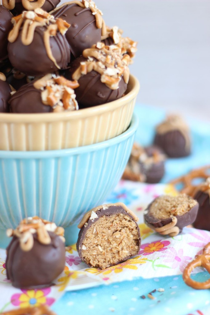 peanut butter pretzel truffles 5