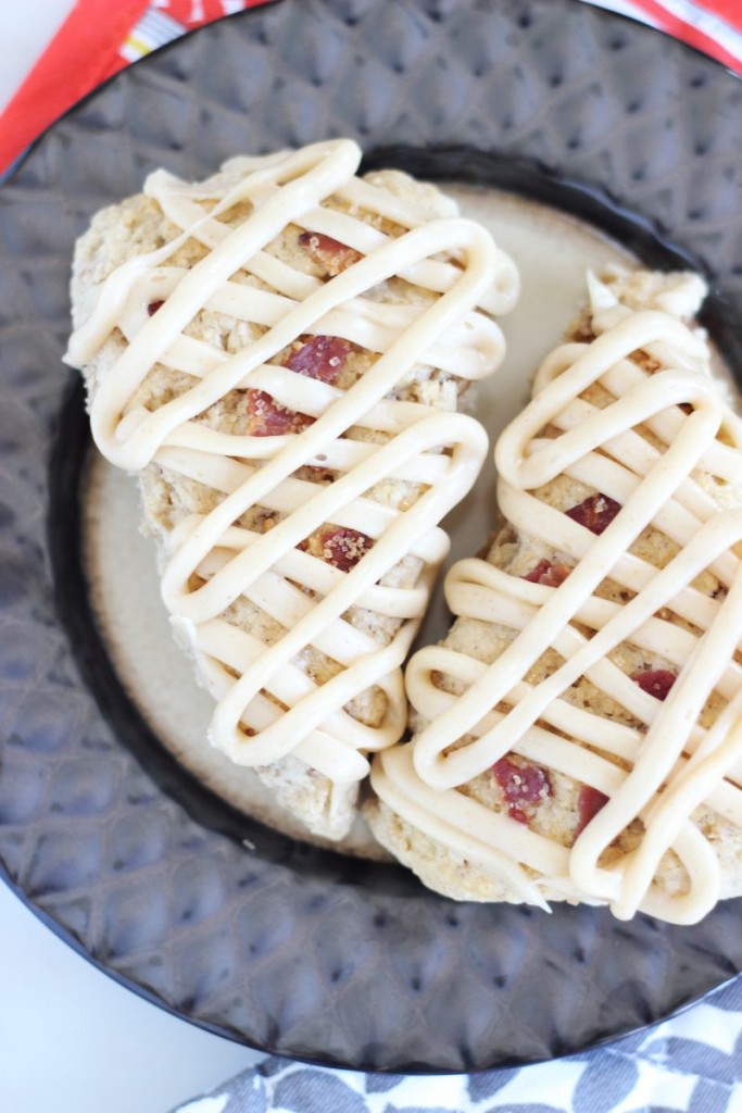 brown sugar maple bacon scones with maple brown butter glaze 20