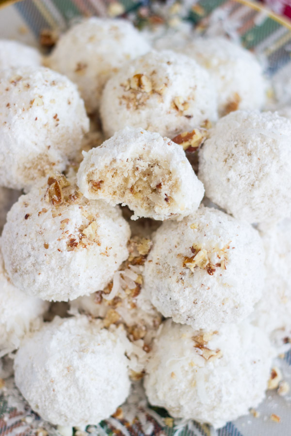 coconut-pecan-snowballs-12