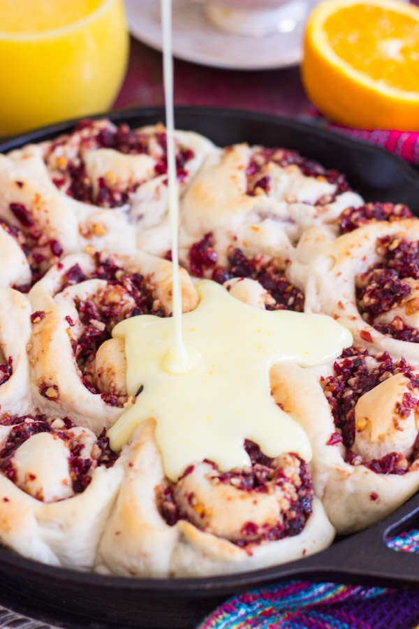 cranberry-orange-walnut-sweet-rolls-12