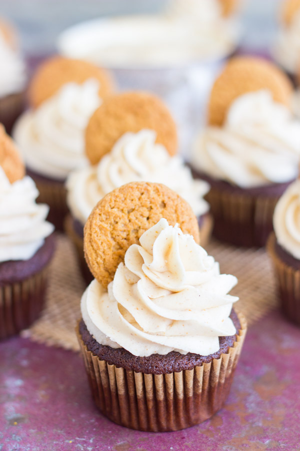 gingerbread-latte-cupcakes-with-brown-butter-frosting-2