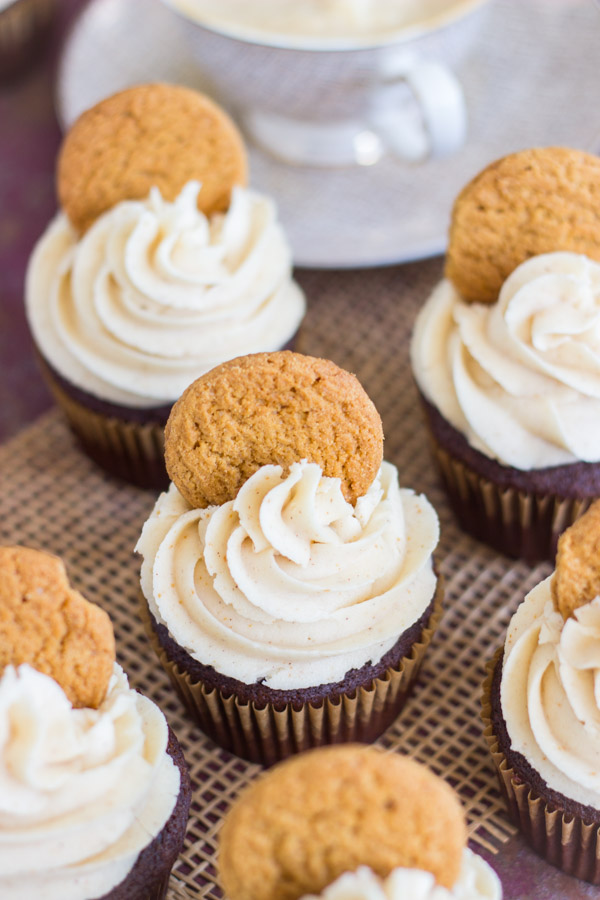 gingerbread-latte-cupcakes-with-brown-butter-frosting-6