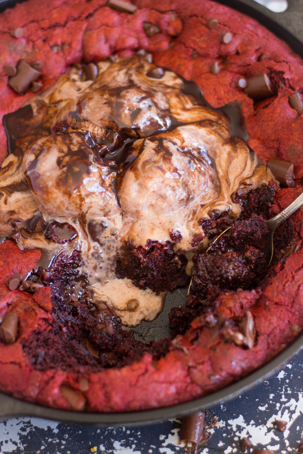 Red Velvet Chocolate Chunk Skillet Cookie (16)