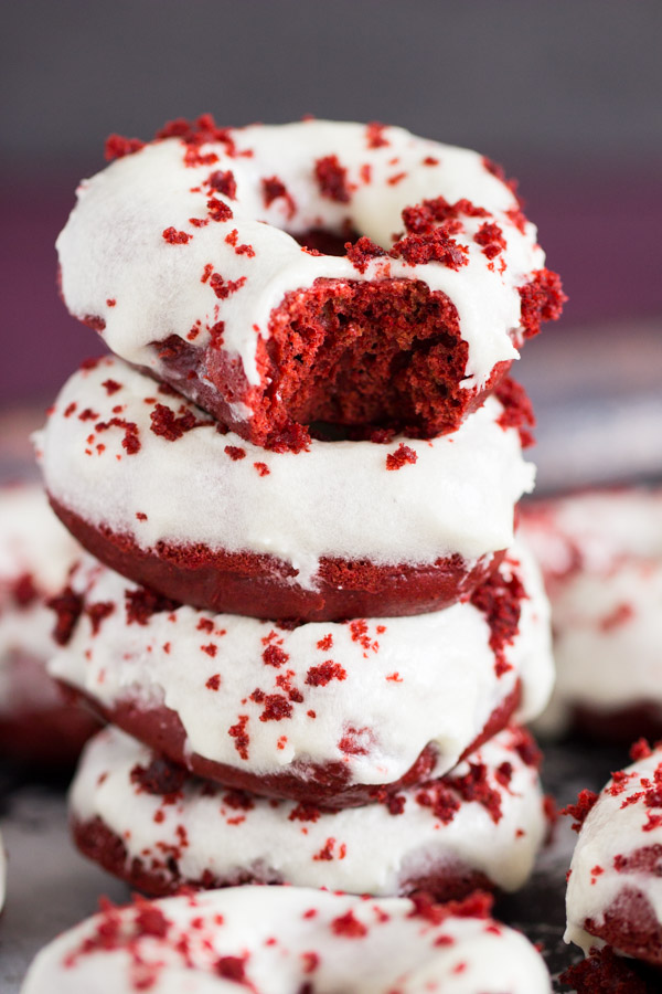 Baked Red Velvet Donut Recipe (16)