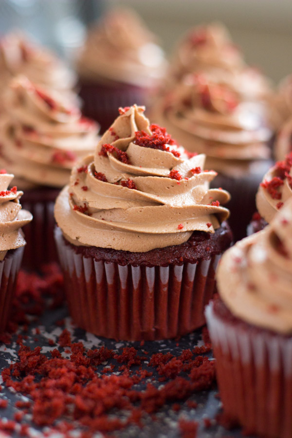 Nutella-Filled Red Velvet Cupcakes with Nutella Buttercream (4)