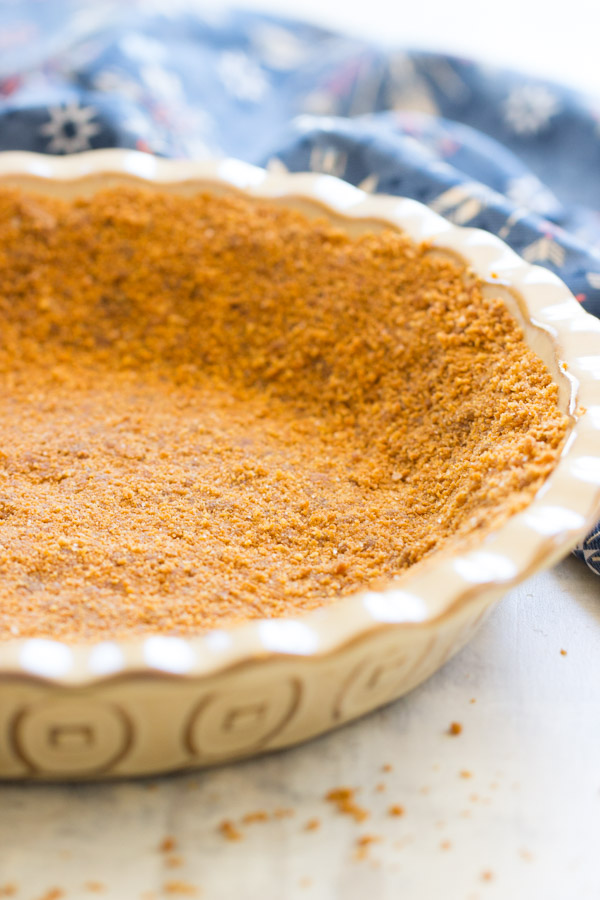 Biscoff Pie Crust - Confessions of a Baking Queen