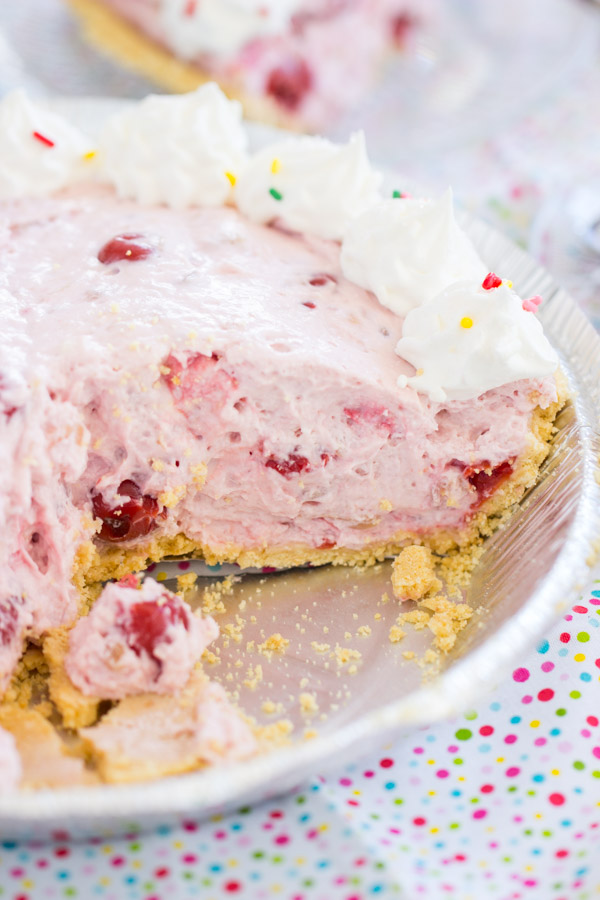 Pink Stuff Cheesecake Pie (No-Bake recipe) - The Gold Lining Girl