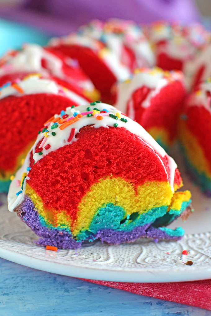 Rainbow-Bundt-Cake-5