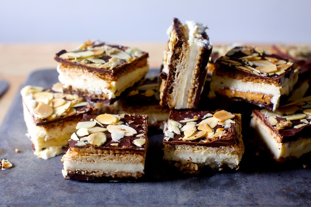 saltine-crack-ice-cream-sandwiches1