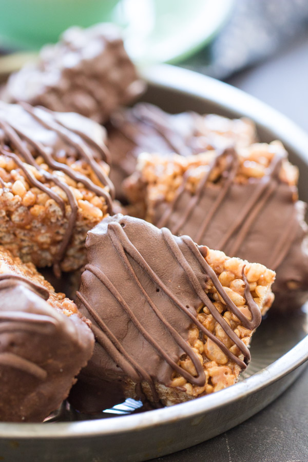 Nutella Rice Krispie Treats recipe image thegoldlininggirl.com 13