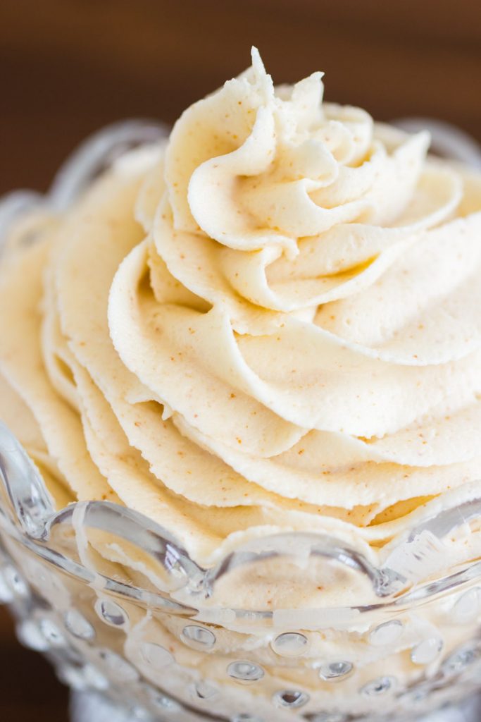 Brown Butter Buttercream Recipe image thegoldlininggirl.com 18