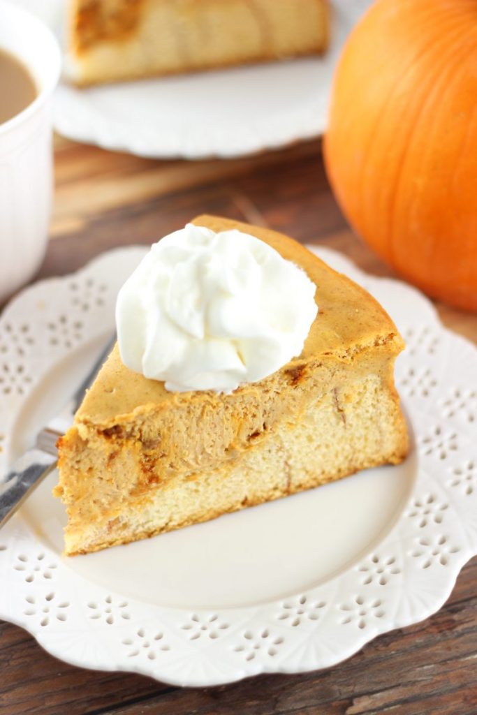 cinnamon roll pumpkin cheesecake 6