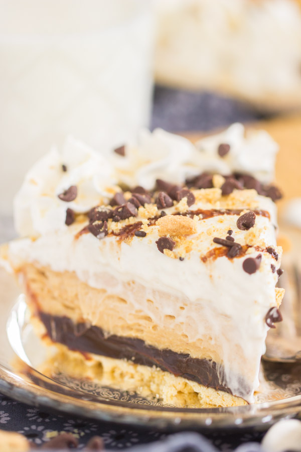 No Bake S'mores Peanut Butter Pie • The Gold Lining Girl