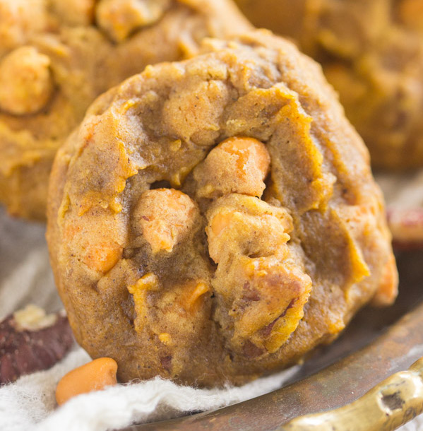 Butterscotch Pecan Pumpkin Cookies The Gold Lining Girl