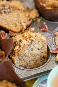 Streusel-Topped Banana Bread Muffins • The Gold Lining Girl